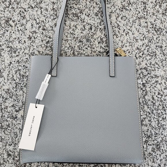 NWT MARC JACOBS The Medium Grind Pocket Tote Bag  (#246) - Picture 3 of 10
